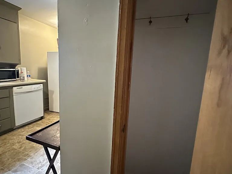 524 Fountain St — Photo 14