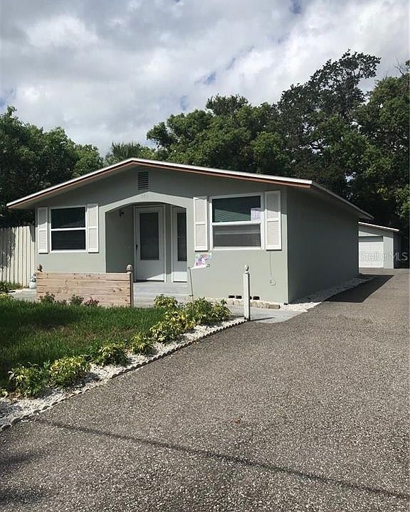 Garage in back is separate