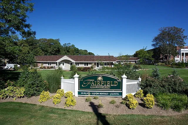 Fairfield at East Islip — Photo 77
