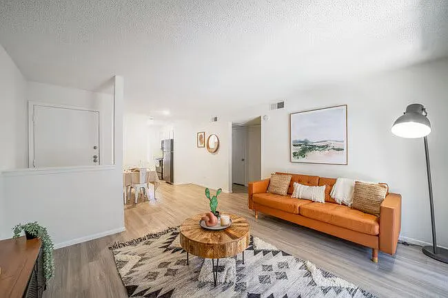 502 Babcock Rd #1