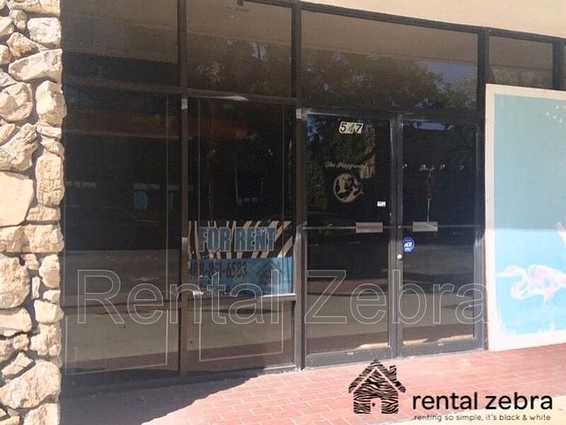 2nd image of 547 W Main St