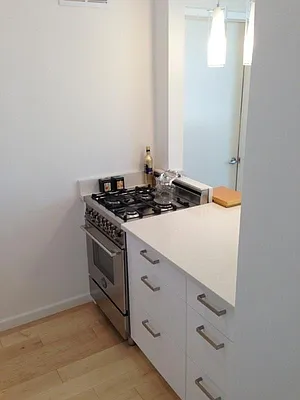 Rented by R New York | media 18