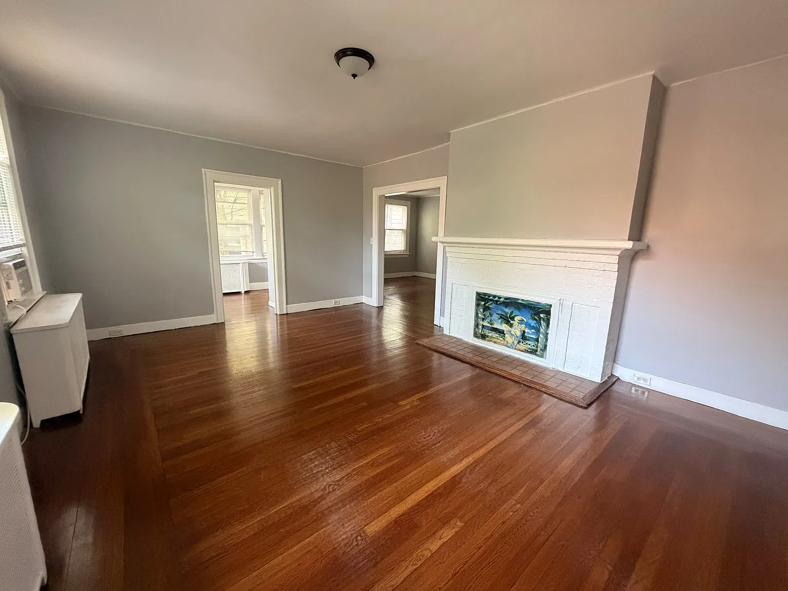 4 bed, $2,300 — Photo 3