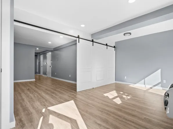 509 West 23rd Street image 10 of 19