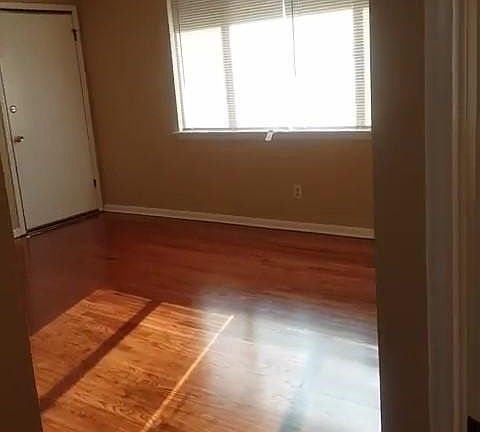 2nd image of 5508 Osage Ave #B