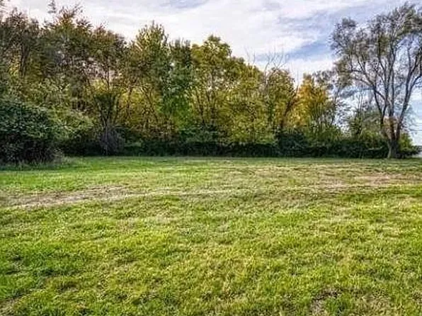 22009 W 71st Ter, Shawnee, KS 66227