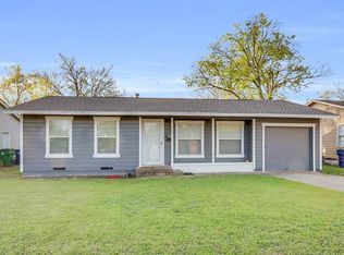 220 Cumberland Rd, Waxahachie, TX 75165