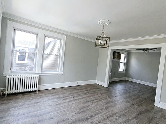 3rd image of 8 Boyden Pkwy S Floor 2