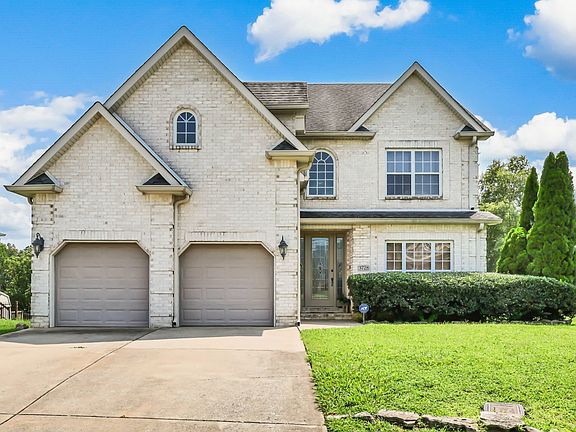 2nd image of 3728 Coves Way