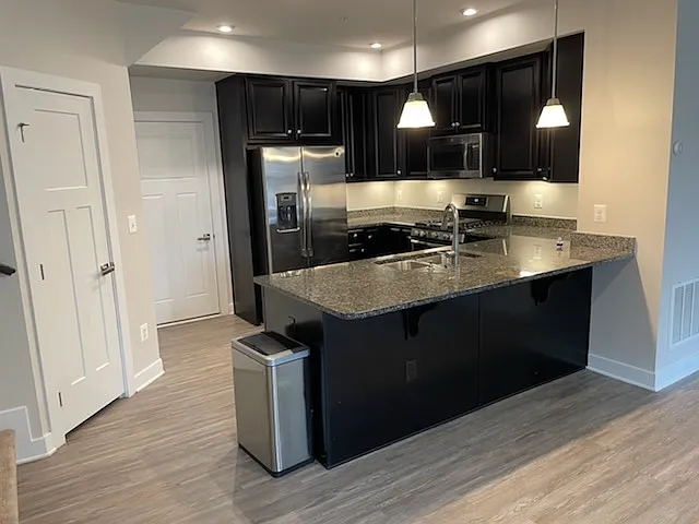 42595 Burbank Ter — Photo 10