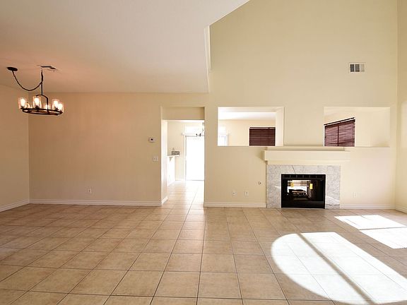 2nd image of 6665 Coral Springs Cir