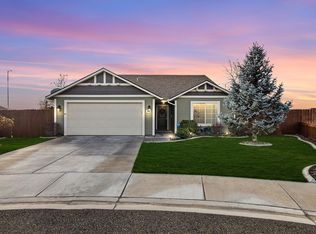 5601 Sidon Ct, Pasco, WA 99301