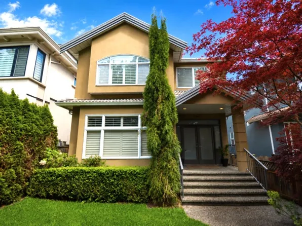 4347 W 13th Ave, Vancouver, BC V6R 2V1