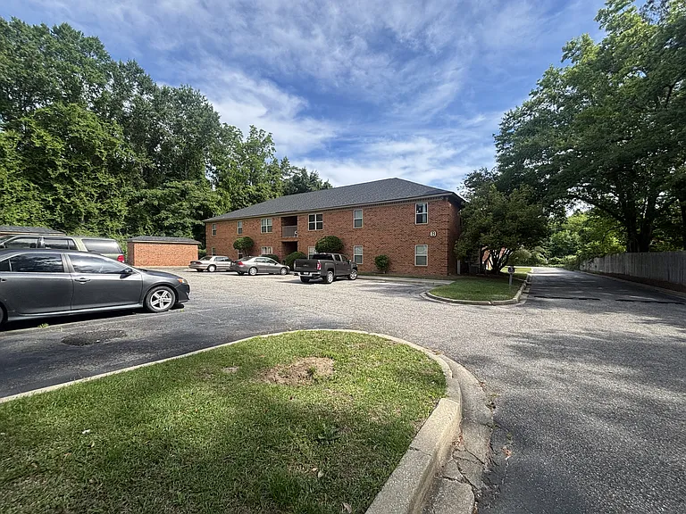 2013 2nd Loop Rd #B3 — Photo 12