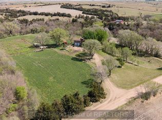 582 19th Ave, Saint Paul, NE 68873