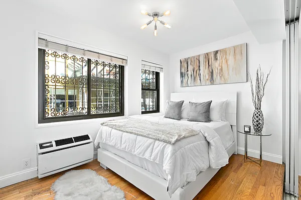 Rented by Douglas Elliman | media 3