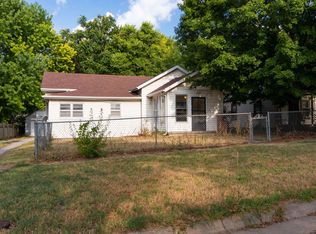 1131 S Osage St, Augusta, KS 67010