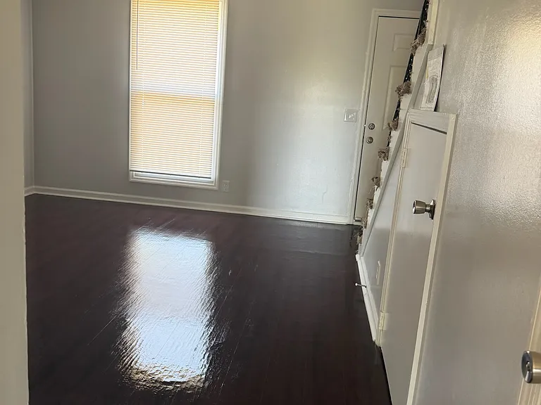 940 31st Ave N #B — Photo 3