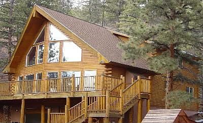 Chalet Nestled In The Woods!