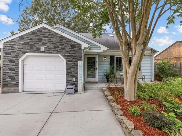 2052 Decathlon Dr, Virginia Beach, VA 23453