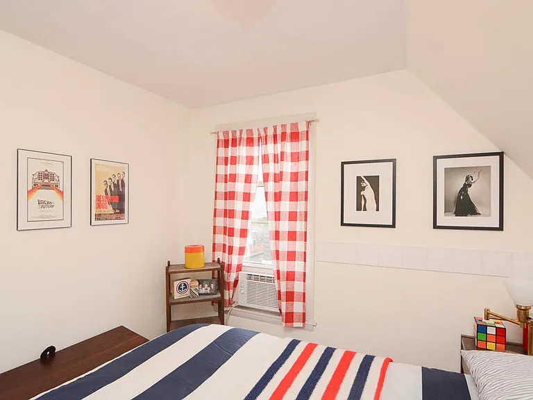 1721 W Nelson St #3 — Photo 15