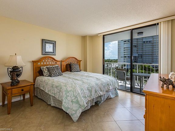 5th image of 380 Seaview Ct 507 #507