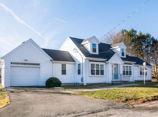 20 Richardi Ln, Braintree, MA 02184