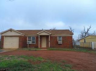 1101 E Oakhurst St, Altus, OK 73521