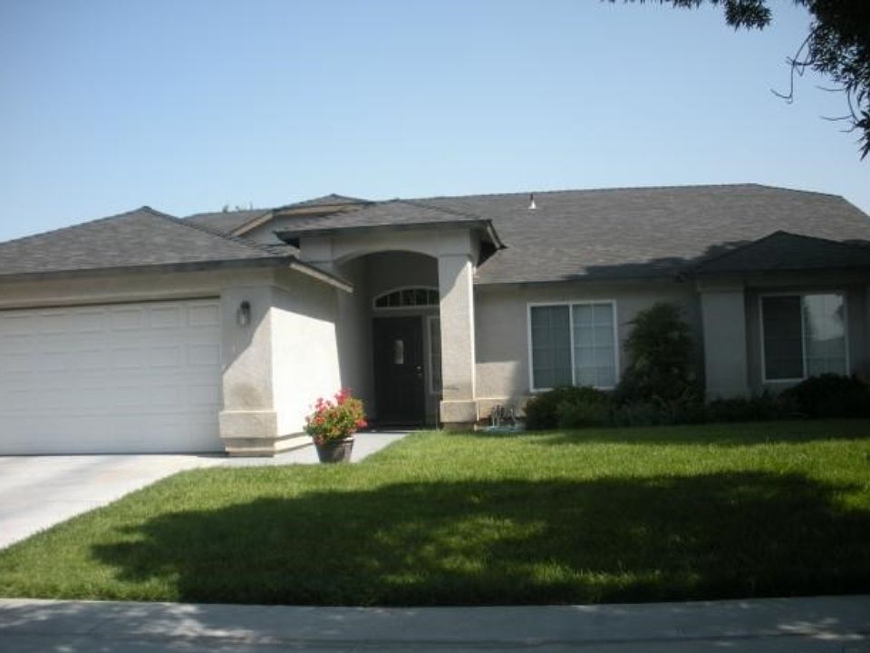 1st image of 2319 Riverview Dr