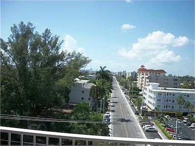 4th image of 10350 W Bay Harbor Dr APT 7K