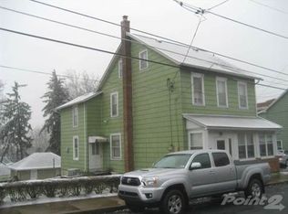 228 Penn St, Bath, PA 18014