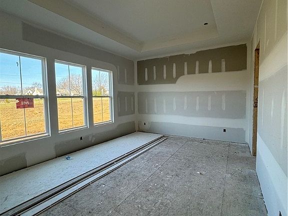3rd image of 6921 Heritage Park Ave NW