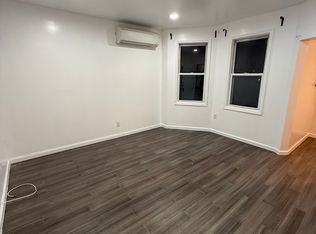 2110 150th St #2A, Whitestone, NY 11357