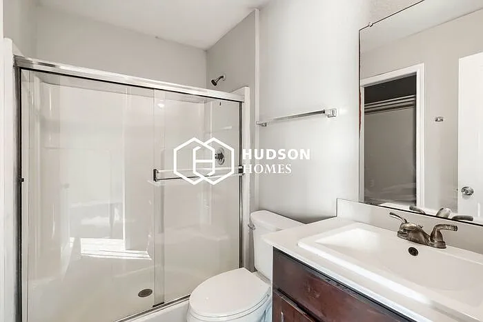 3520 E Colgate St — Photo 11