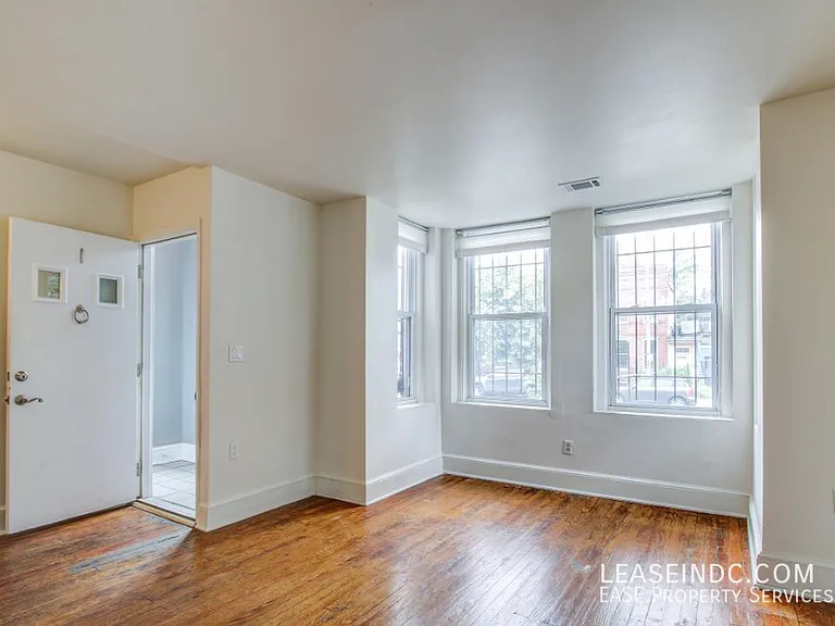 1708 3rd St NW #1 — Photo 4