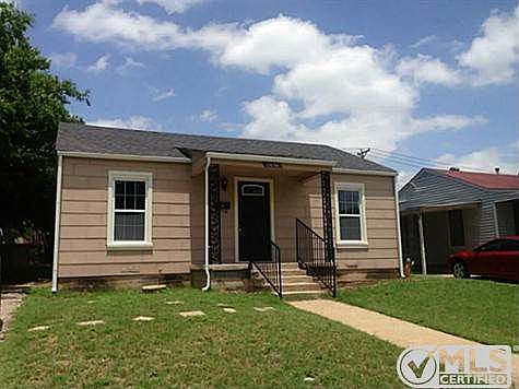 1st image of 7636 Dahlen St