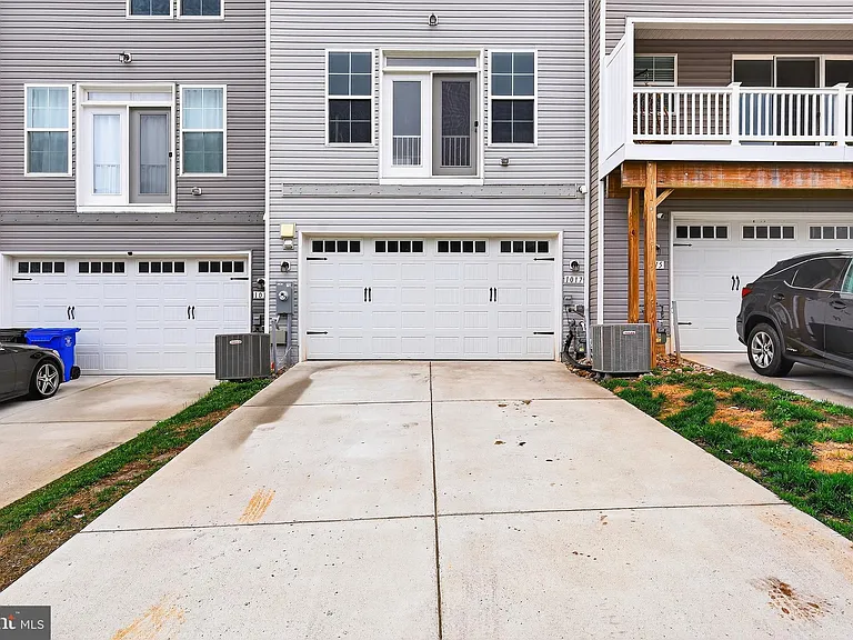 1017 Flester Ln — Photo 33