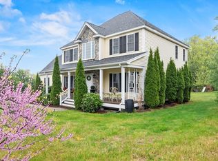 91 Mohawk Path, Holliston, MA 01746