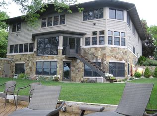 624 Aquaview Dr, Kalamazoo, MI 49009