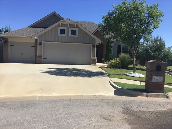 13637 Cobblestone Curve Rd, Oklahoma City, OK 73142