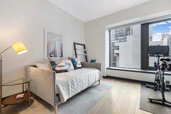 Sold by Compass | media 6