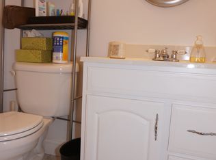 103 Ripley St FLOOR 1, Newton Center, MA 02459