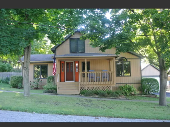 207 State St, Yorkville, IL 60560