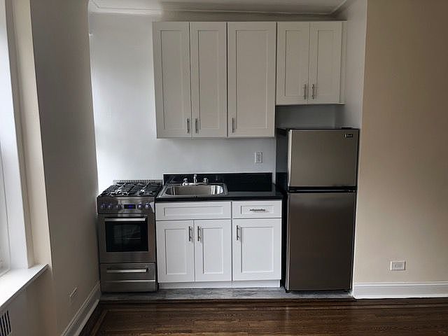 2nd image of 10905 72nd Ave APT 4C