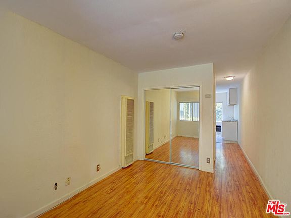 4th image of 1540 N Fuller Ave APT 2
