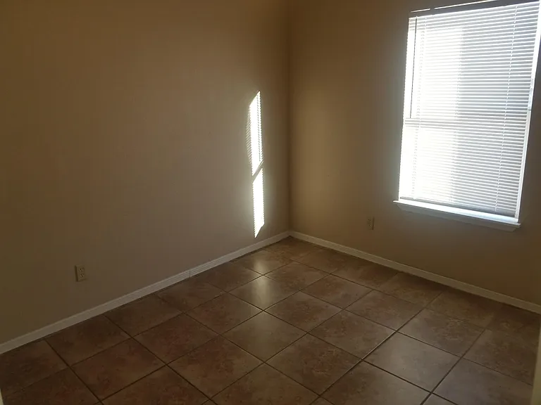 12948 Jeremiah Dr #B-D — Photo 13