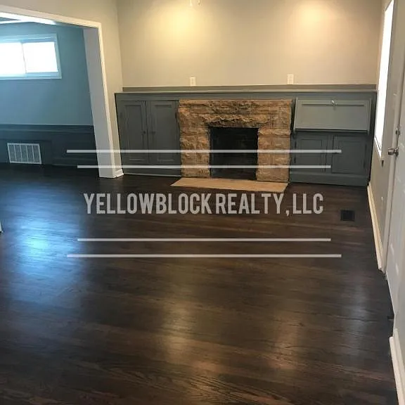 8207 Lydia Ave — Photo 4
