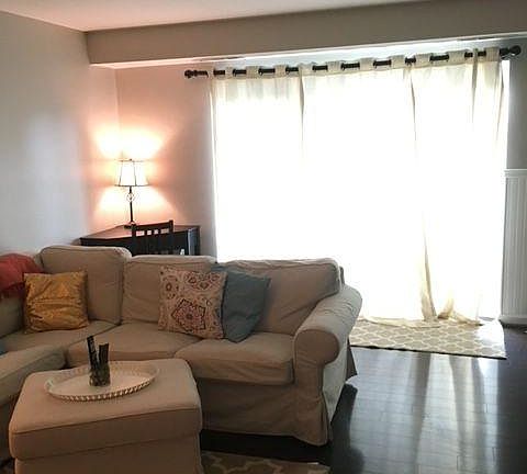 2nd image of 1931 N Cleveland St APT 407