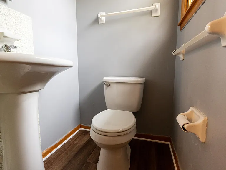 150 Delvin Dr #A — Photo 20