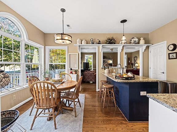 5th image of 2876 Stratford Glen Way